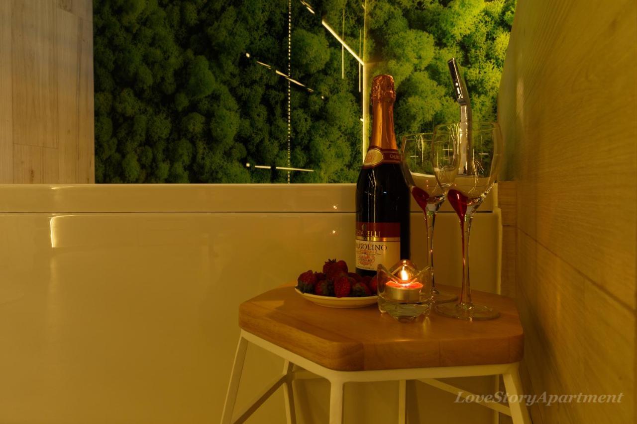 Luxury Apartments «Love Story» Ivano-Frankivsk Esterno foto